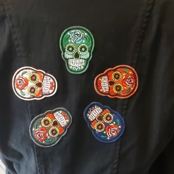 Unique Handcrafted Black Denim Jacket with Sugar Skulls Size Medium - Picture 5 of 9